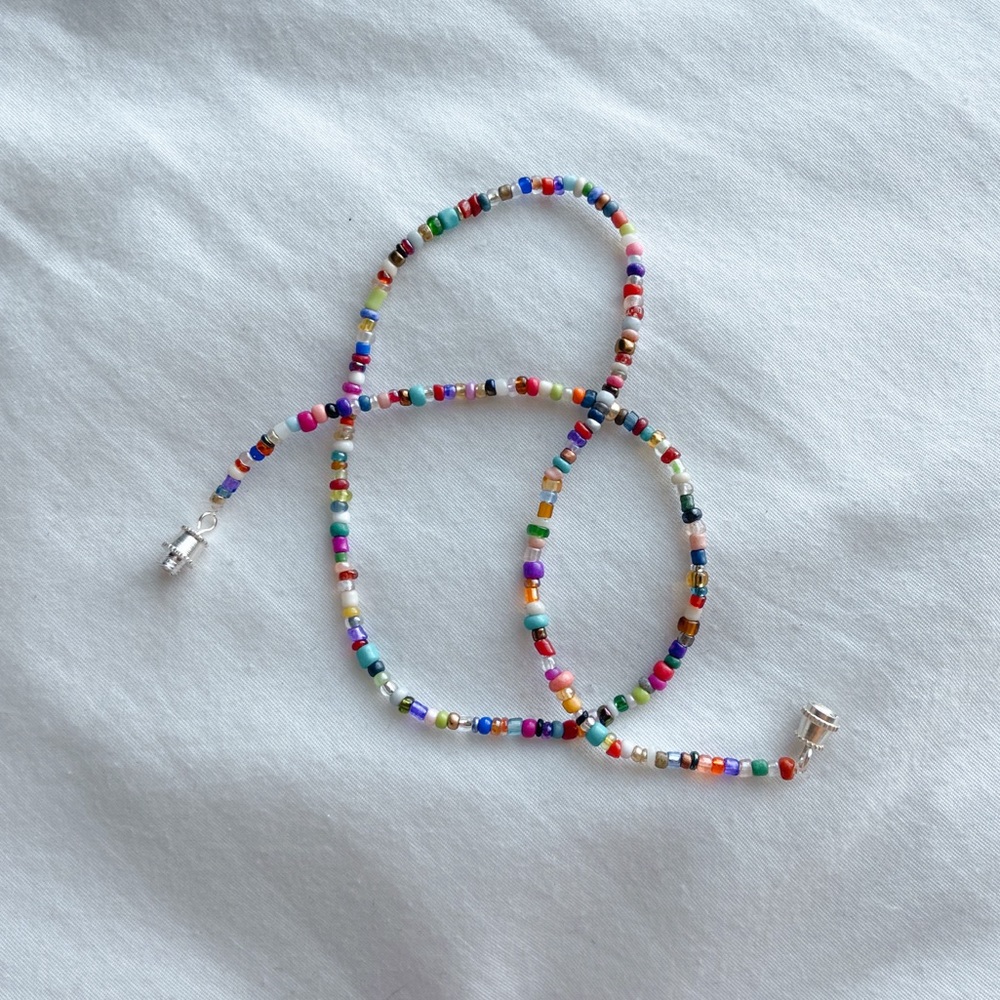 Random Color Seed Bead Necklace